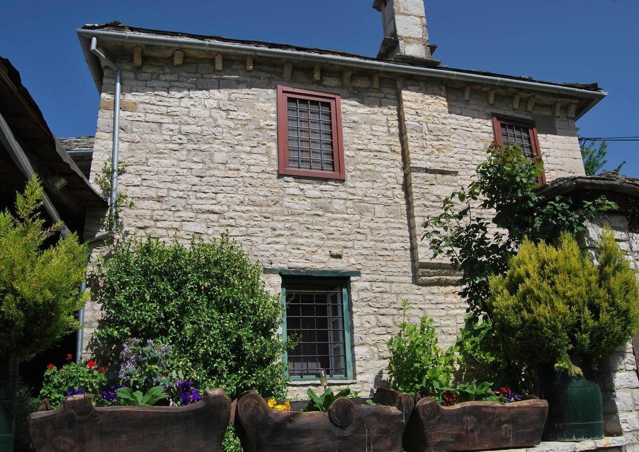 Tritoxo Guesthouse Koukkoúlion Exterior foto